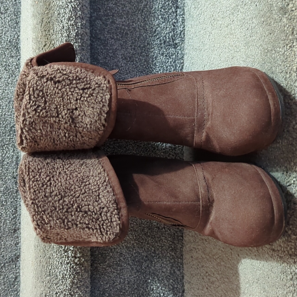 Brown Suede Wedge-Heeled Ankle Boots, Size 9